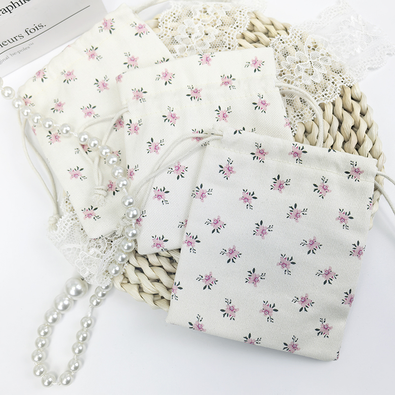 Drawstring pouch