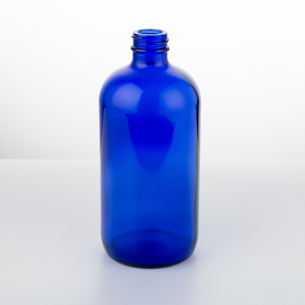 Bouteille bleue (c'est juste une bouteille sans la tête de pompe)