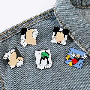 Bán Buôn Pins Phim Hoạt Hình Dễ Thương Sáng Tạo Trâm Tuyệt Vời Nhà Nhân Vật Kim Loại Huy Hiệu - Product Image 1