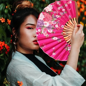 Beautiful Flower Pattern White Japanese Style Fan Handheld Folding Fans Good Quality Hand Fans <strong>Bulk</strong> in Stock - Product Image 6