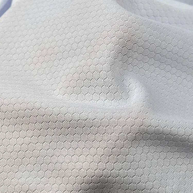 Tela de malla con patrón de fútbol hexagonal, tejido de secado rápido 100% poliéster para uniforme deportivo de baloncesto, 75D, 150gsm