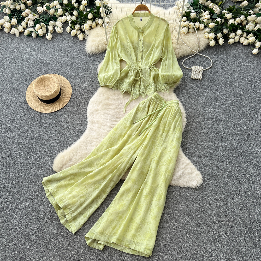 Verde oscuro