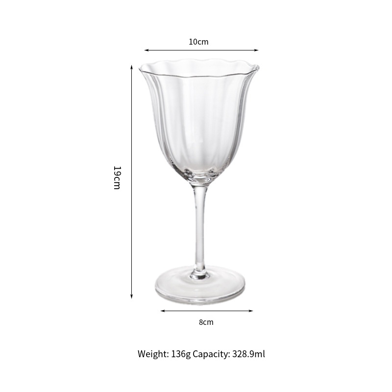 Transparent wine glass