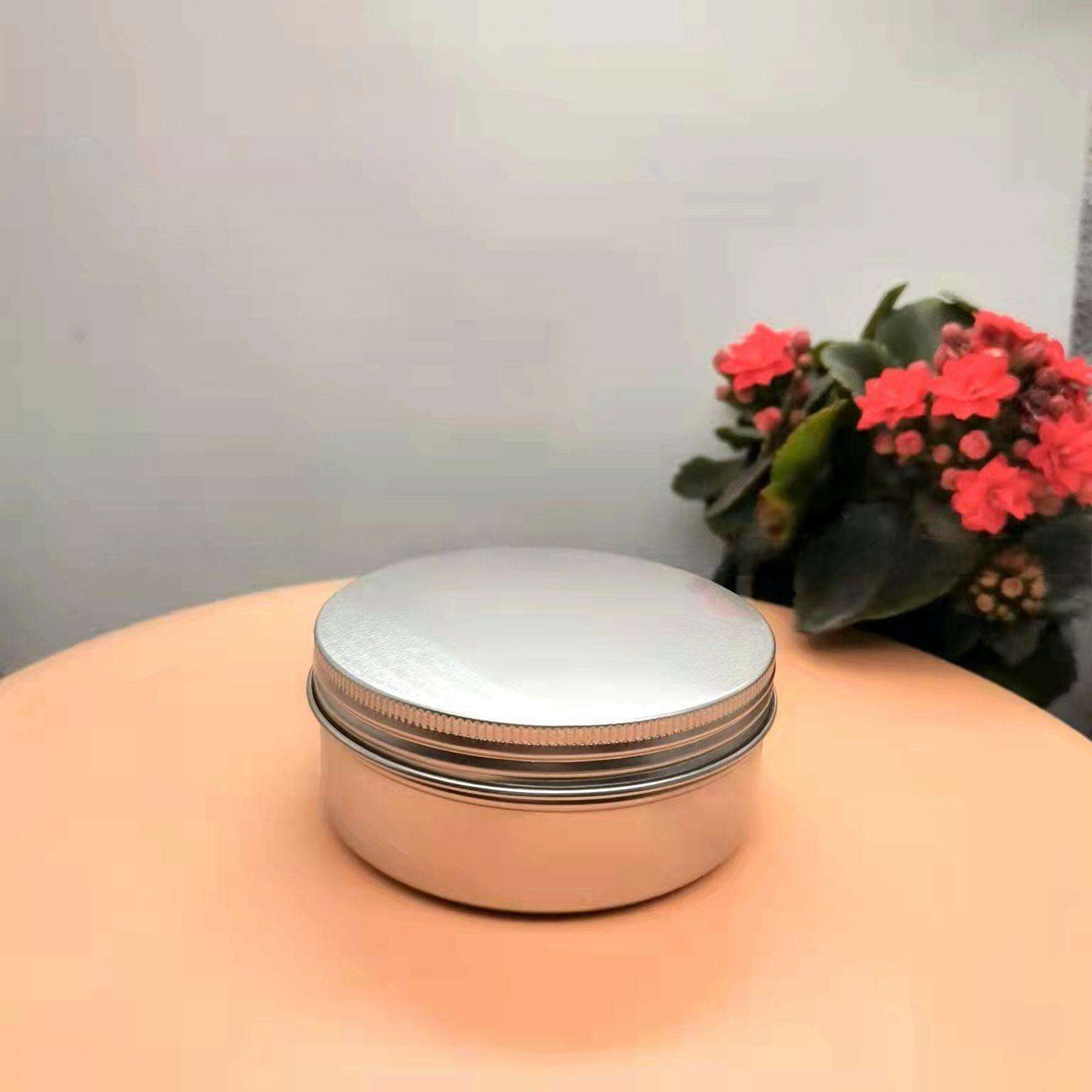 Ensemble de quatre pièces en argent