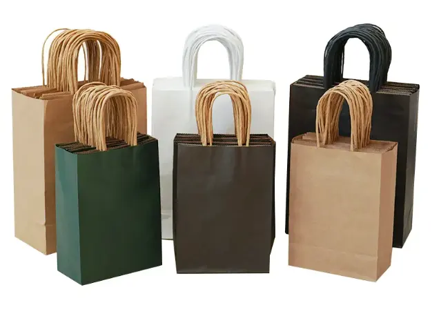 Sacs en papier kraft avec poignées en papier brun en vrac cadeau en vrac taille moyenne sacs de shopping marron kraft sacs de vente au détail sacs d'artisanat