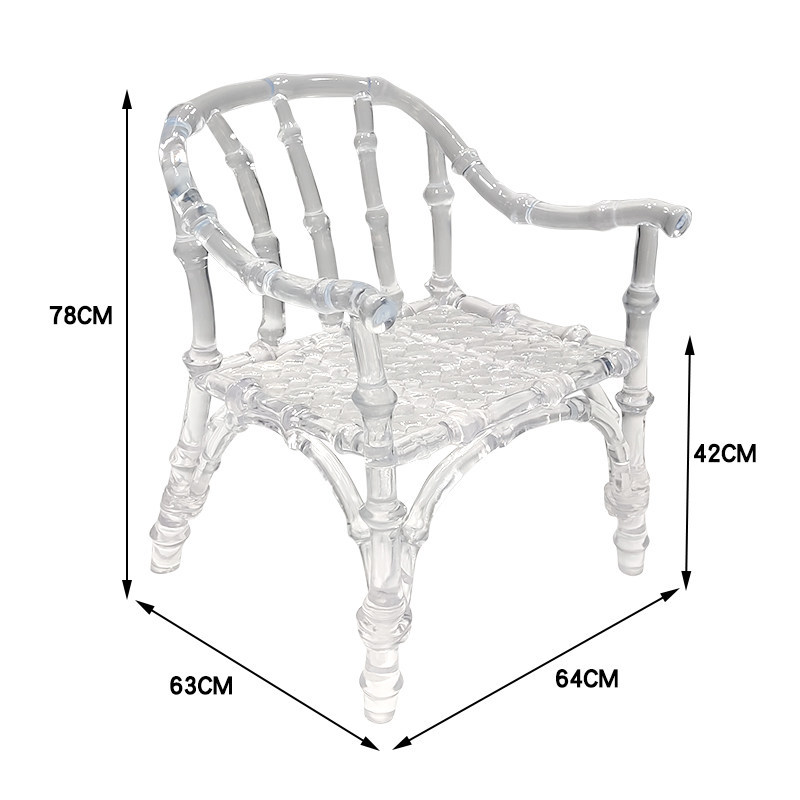 Chaise en bambou transparent