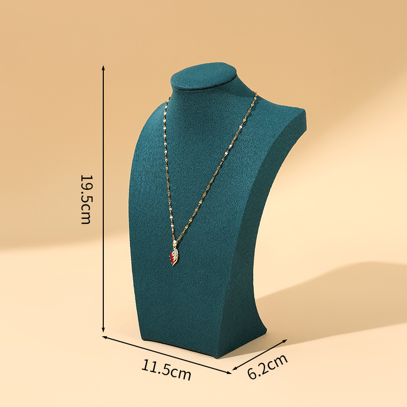 Cuello en H de terciopelo verde, 19 cm.