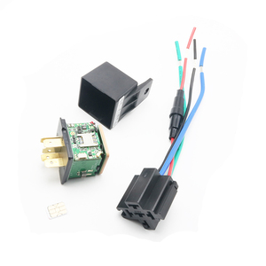 Dispositivo de seguimiento GPS para camiones con relé 4G LTE GPRS para coches con seguimiento en tiempo real Software de plataforma GPS Monitoreo remoto por voz - Product Image 1