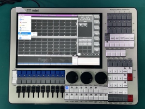 V17 Mini tigre Touch Console di illuminazione da palcoscenico al quarzo DMX Controller per luci a testa mobile - Product Image 5