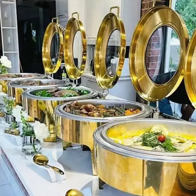 Equipo de servicio más cálido, estufa de buffet redonda de acero inoxidable dorado, plato de frotamiento para exhibición de comida caliente
