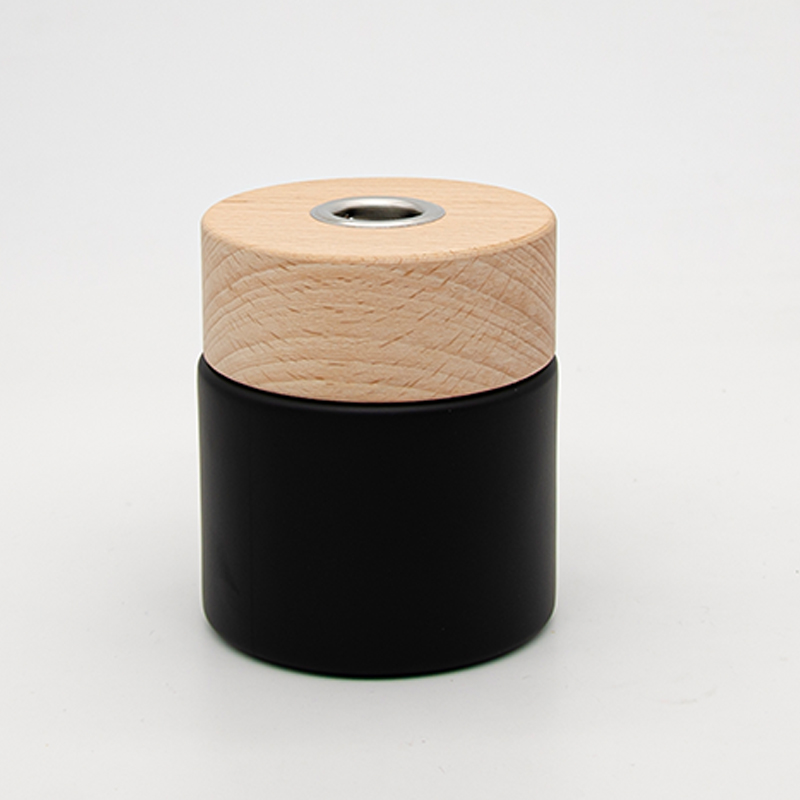 Matte Black + Wooden lid