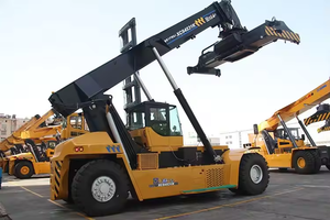 Chinesische berühmte Marke Stapler Gabelstapler XCS4545K 9Ton Reach Stacker für Container laden mit Ersatzteilen zum Verkauf - Product Image 4