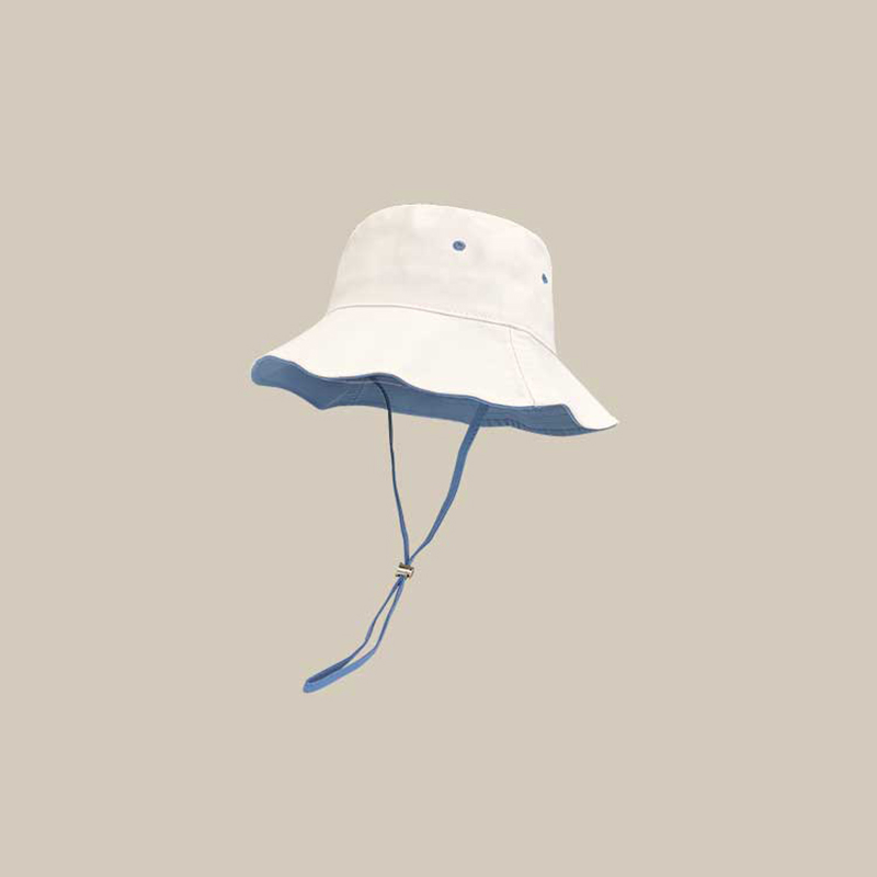 สีขาว