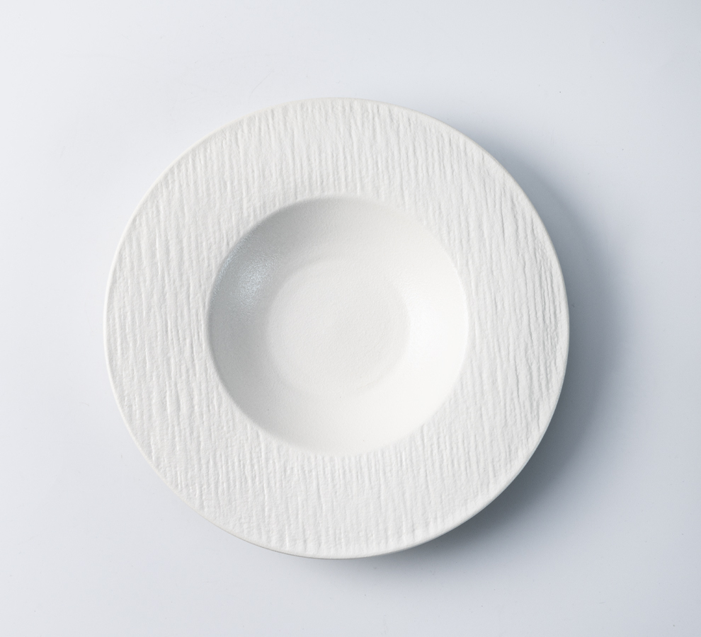 Black & White - Pasta plate