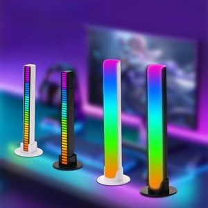ไฟ LED ควบคุมด้วยเสียง RGB แบบชาร์จได้โคมไฟจังหวะดนตรี