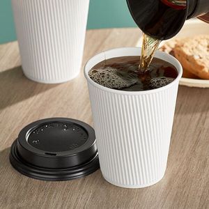 ถ้วยกาแฟกระดาษเคลือบ <span class=keywords><strong>PE</strong></span> ลายริ้วขนาด6ออนซ์8ออนซ์12ออนซ์16ออนซ์20ออนซ์กำหนดเองสำหรับดื่มกาแฟ