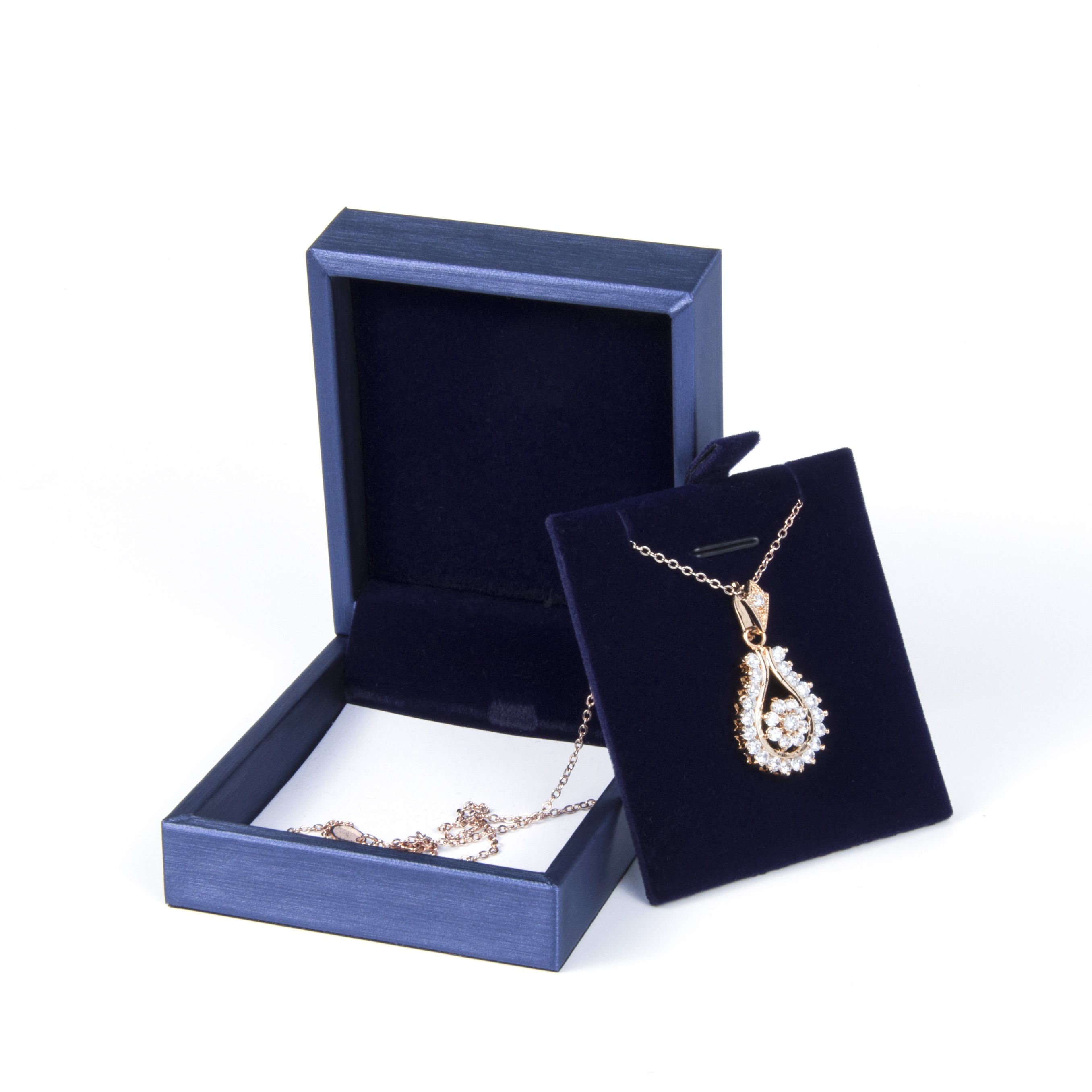 Customized pendant box