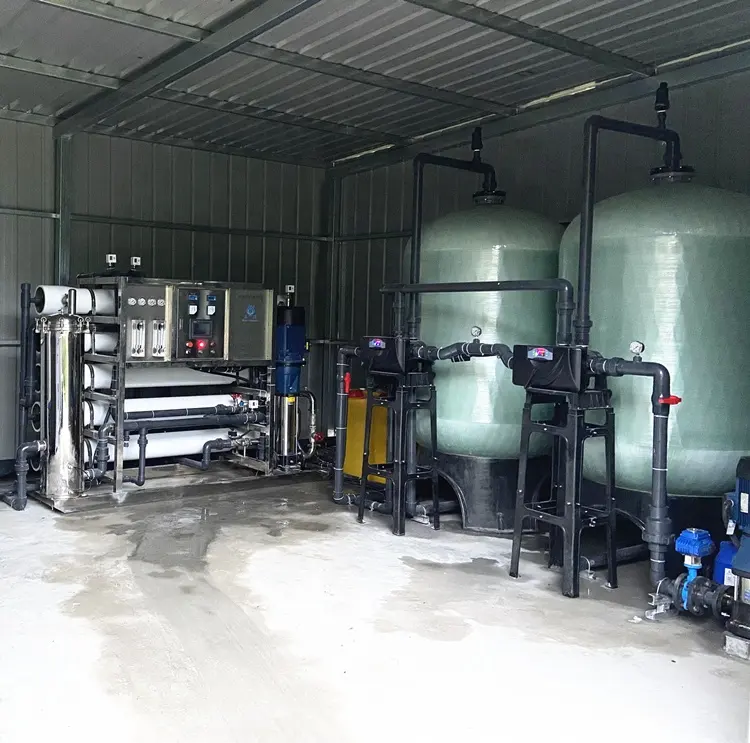 Maquinaria de tratamiento de agua Filtro de planta de eliminación de hierro Sistema de filtración de agua de pozo profundo Equipo de tratamiento de agua