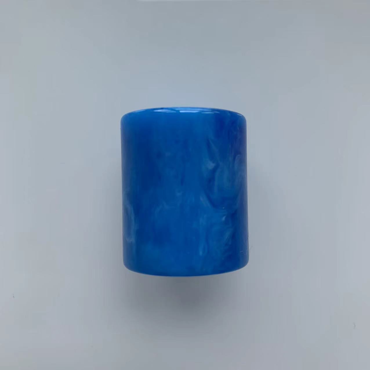 Cylindre bleu