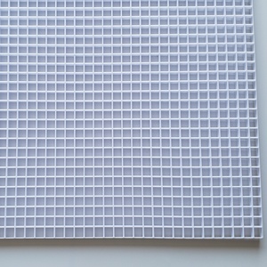 Kunststoff-Eier kisten gitter Decken fliesen platte Eier kiste Beleuchtung Lamellen Diffusoren YL13B weiß YL13W - Product Image 6