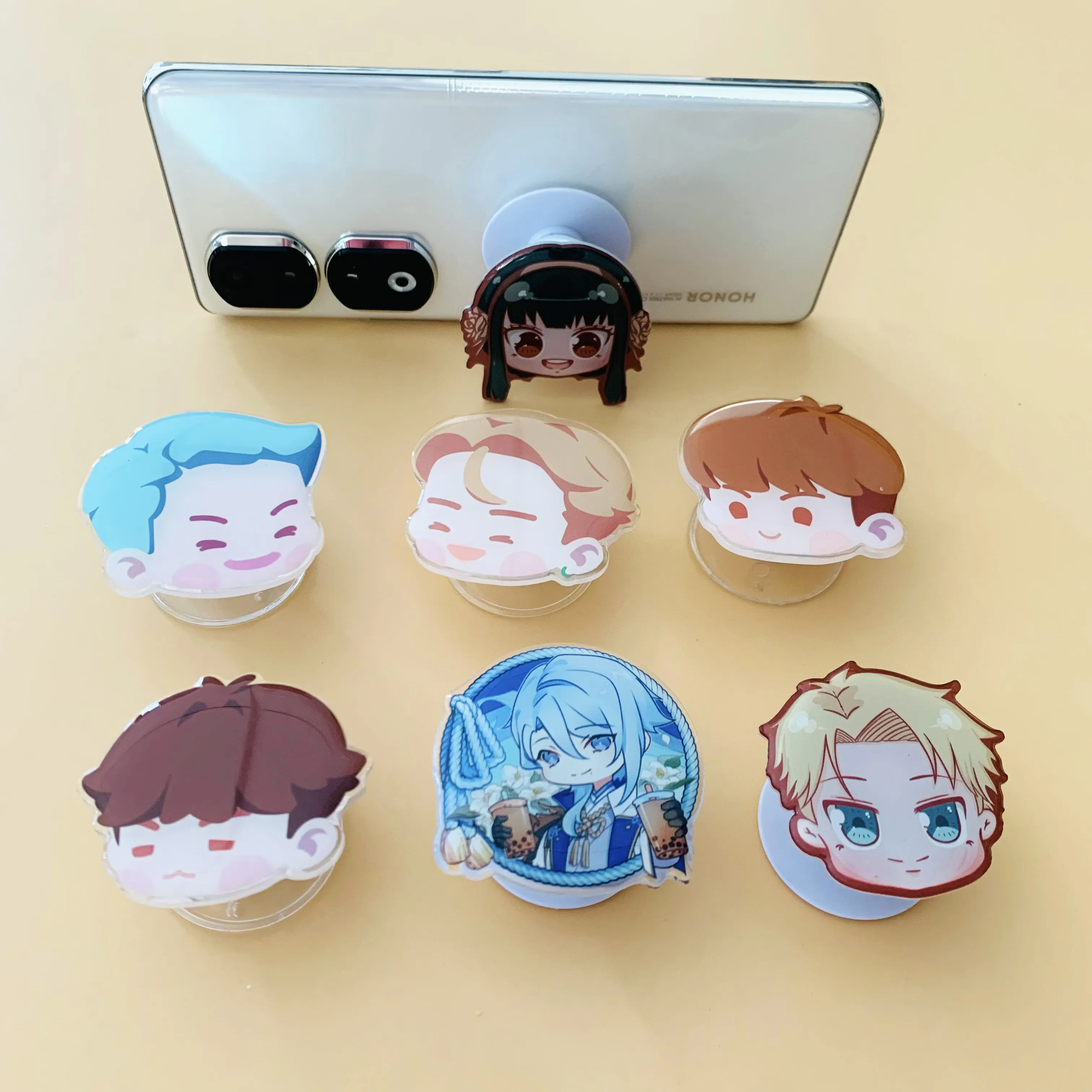 Thời trang mới dễ thương Anime điện thoại di động đứng điện thoại chủ Custom made Acrylic griptok Charms nhựa Ổ cắm điện thoại Grips