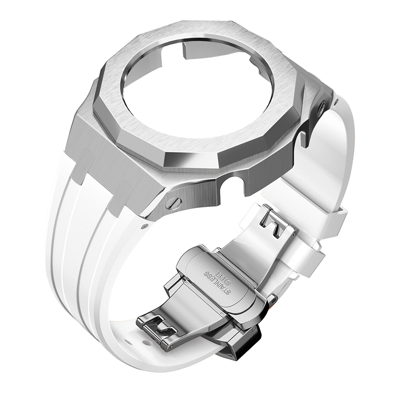 Boîtier argenté-bracelet blanc