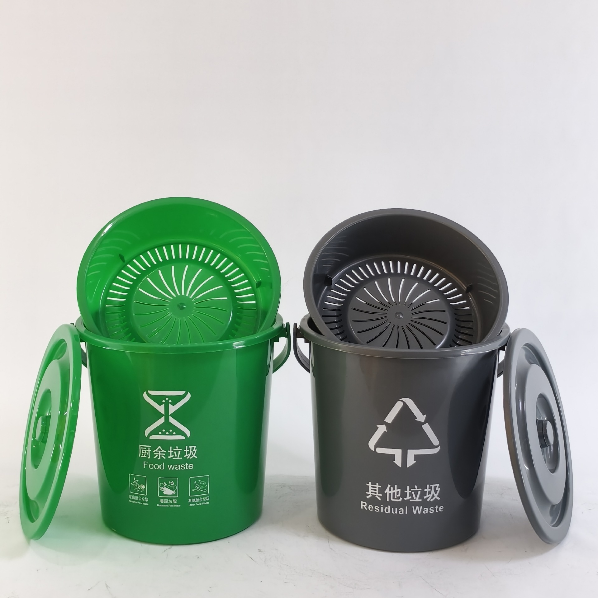 Ensemble de fûts ronds de 10 L avec filtre vert et couvercle