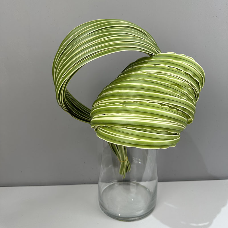 1m x 1.5cm Wide Artificial Leaf with White Edge