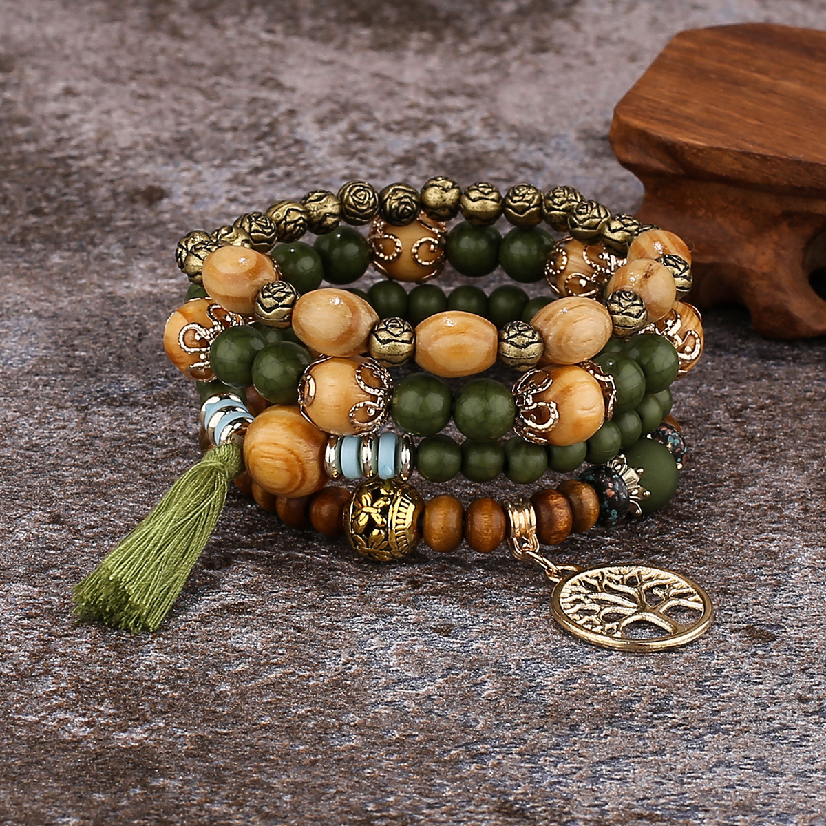 B0010 verde militar