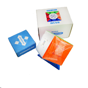 Yüksek kalite 5.5cm pürüzsüz Mini sihirli küp kare şekli oyuncak çocuklar için eğitim öğretim aracı ile kutu ambalaj