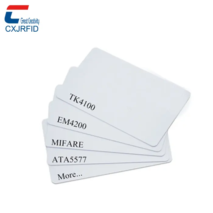 1356 stampabile Mhz Nfc scheda vuota Rfid Ntag213Ntag215Ntag216 scheda bianca Smart Chip Pvc Card