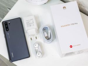 オリジナルグローバルバージョンP30 Pro携帯電話Octa Core CPU 4K解像度スクリーンLTEとCDMAセルラー互換性 - Product Image 3