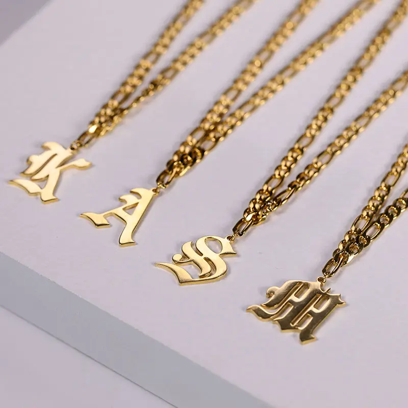 Collier personnalisé avec initiales en caractères gothiques, bijou en acier inoxydable, or 18K, avec pendentif de l'alphabet, majuscule, pour femmes