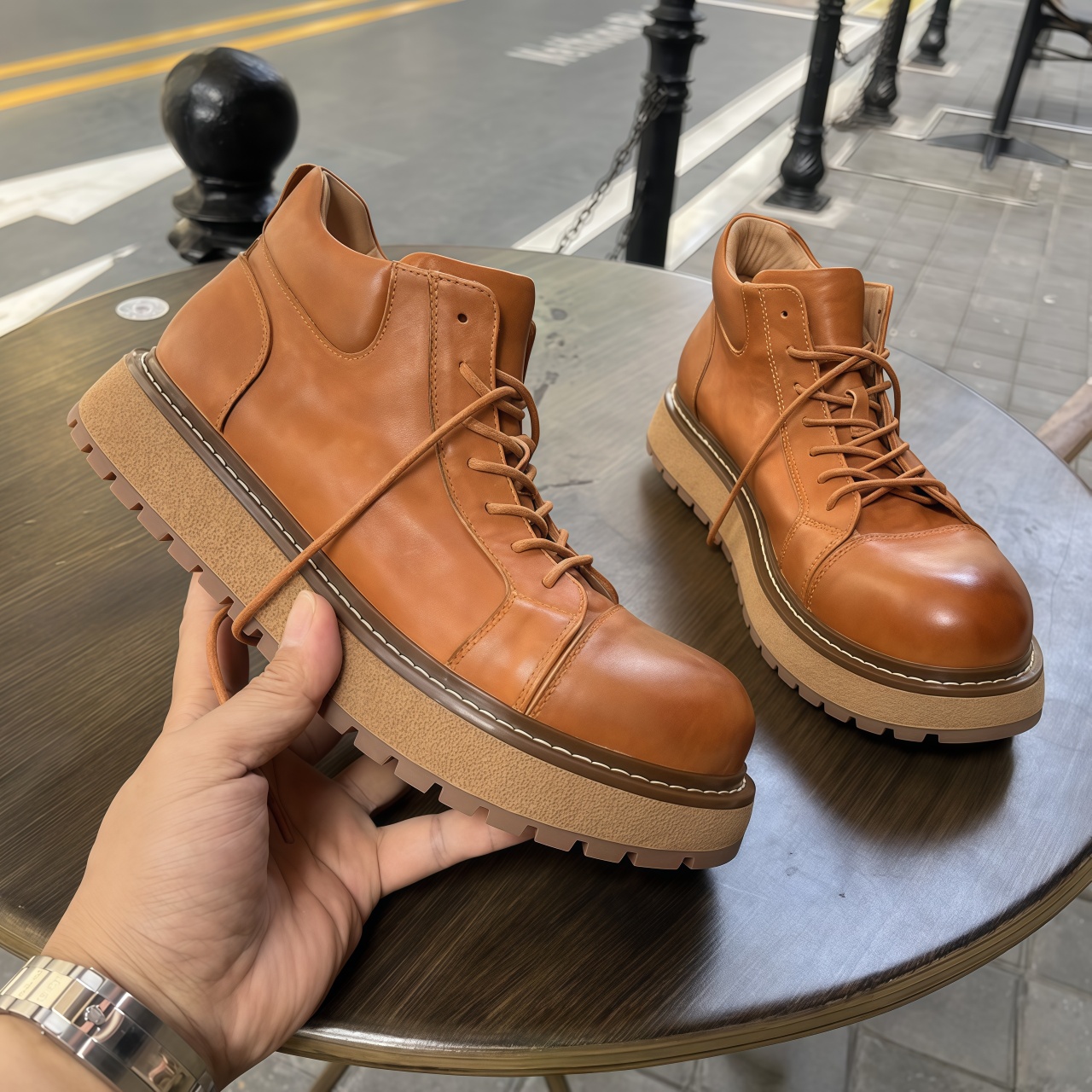 Marron