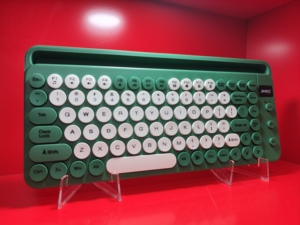 Teclado de oficina inalámbrico BT de 2,4G de moda con soporte Diseño de membrana de interfaz Mini USB para computadora portátil Estilo de oficina de escritorio - Product Image 3
