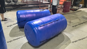 Boya de advertencia flotante de plástico de canal de dragado con descarga de tubería personalizada y flotador de bombeo de arena HDPE - Product Image 5