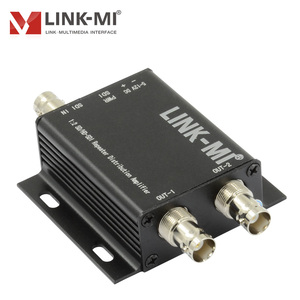 3G-<strong>SDI</strong> Repeater &amp; <strong>Splitter</strong> <strong>1</strong> to <strong>2</strong> <strong>SDI</strong> Distribution Amplifier with Dual <strong>Outputs</strong> for Video Production - Product Image 1