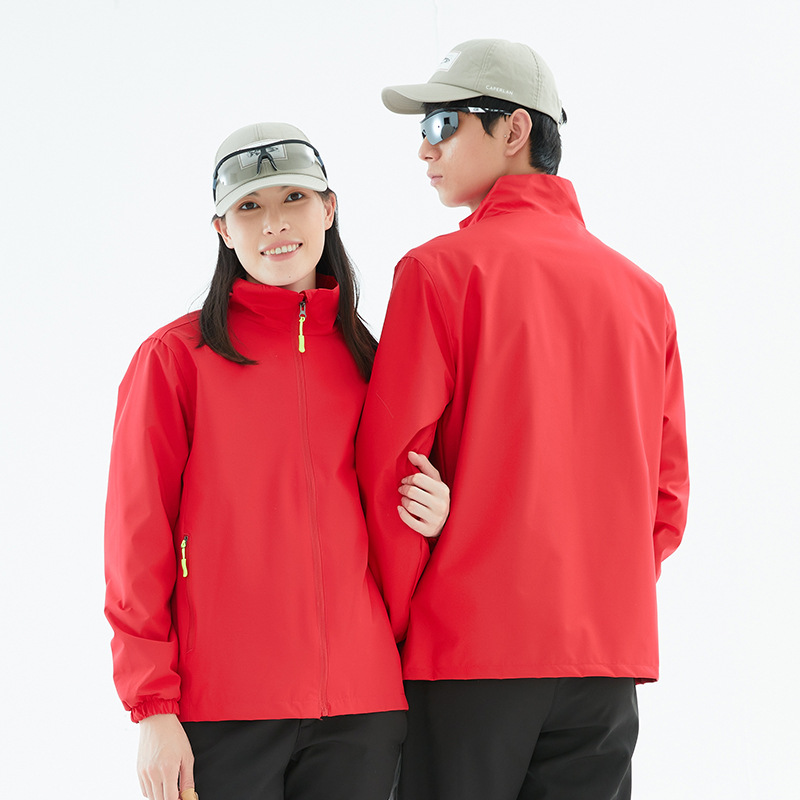 col montant-style fin-rouge