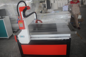 6090台式cnc二手台式cnc 6090路由器雕刻机用于磨机 - Product Image 5