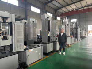 Máquina de prueba de tracción universal hidráulica con servocontrol por ordenador de 100 toneladas para probador de resistencia a la tracción de barras de refuerzo 1000KN - Product Image 2