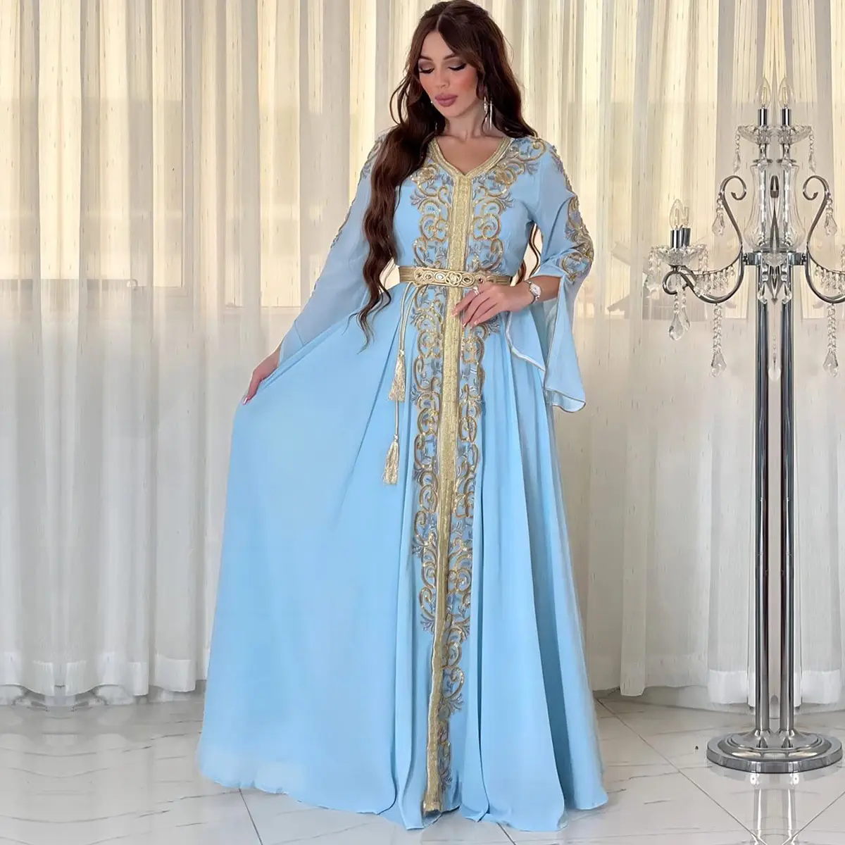 Hồi giáo ăn mặc 2023 Dubai caftan Phụ Nữ Cơ Bản rắn ren băng siêu đầy đủ tay áo v-cổ sashes Ma-rốc islam abaya