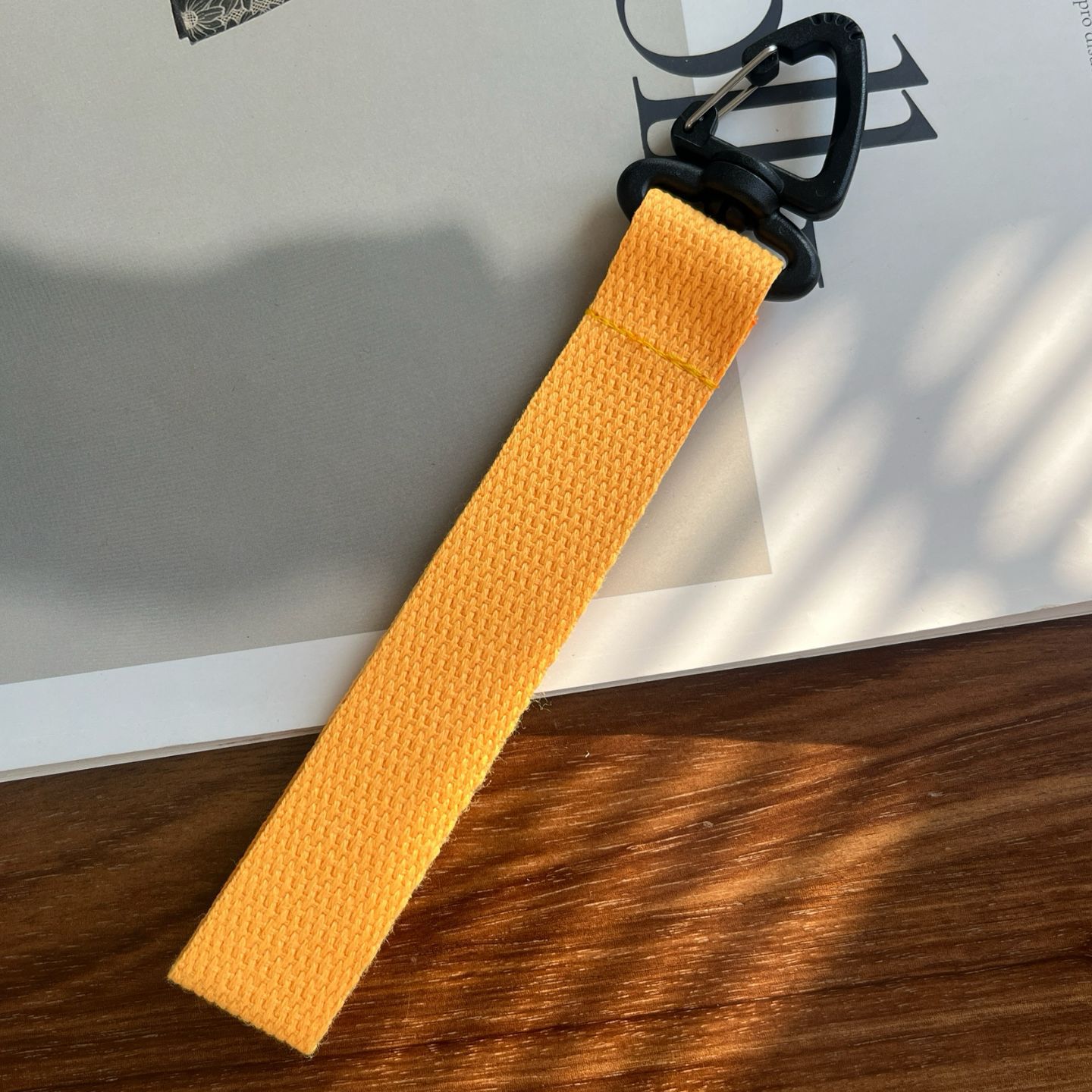 Amarillo anaranjado