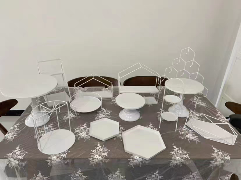 Ensemble 13 pièces en fer forgé blanc