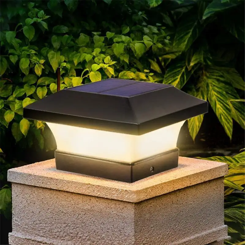 Ip65 Luar Ruangan Tahan Air Taman Halaman Pagar Lanskap Lampu Pencahayaan Dekoratif Led Solar Powered Square Pilar Post Light