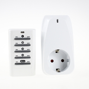 Enchufe de Control remoto estándar europeo, suministro de fábrica, con Control remoto - Product Image 1