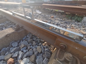 Digital <strong>Rail</strong> Straightness Gauge for Welds and <strong>Rail</strong> Measure Gauge - Product Image 2