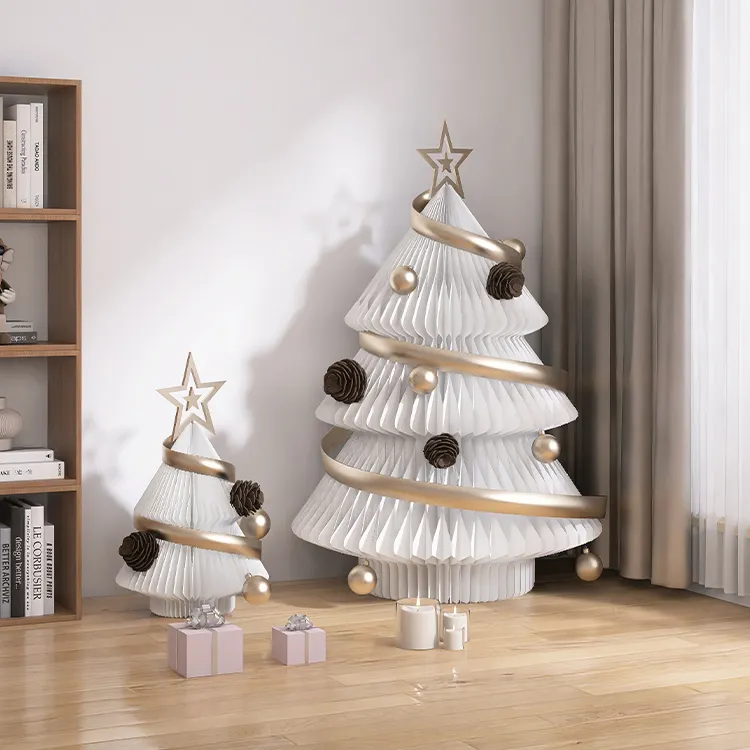 Varios tamaños personalizados reciclan árbol de Navidad papel Kraft árbol de Navidad con luz LED