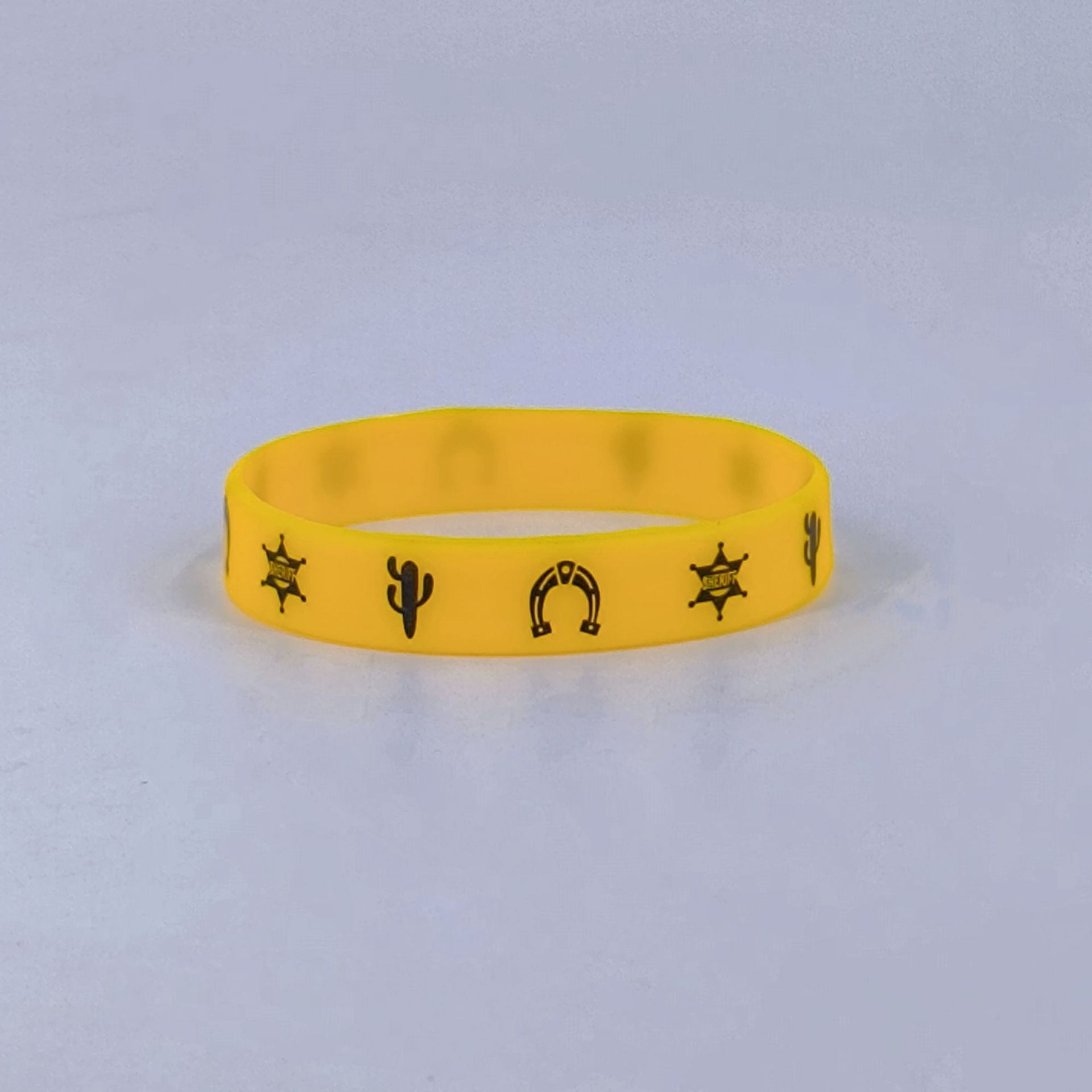 jaune