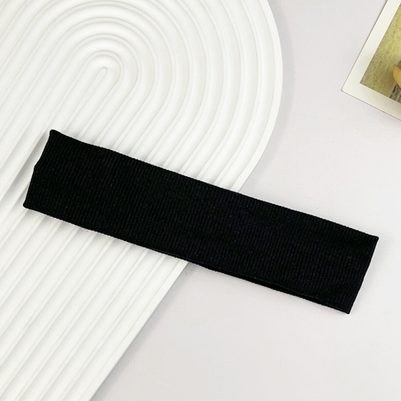 Tissu noir 6