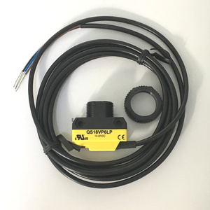 QS18VP6AF100 65502 PNP红外光电传感器，带2m电缆感应距离1-100毫米横幅光学传感器 - Product Image 4